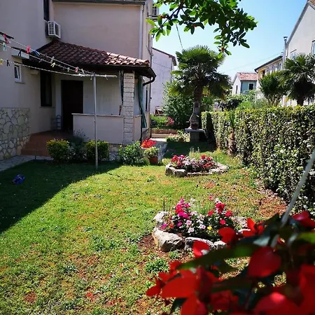 Ferienwohnung Familija Cvitkovic Funtana Exterior foto
